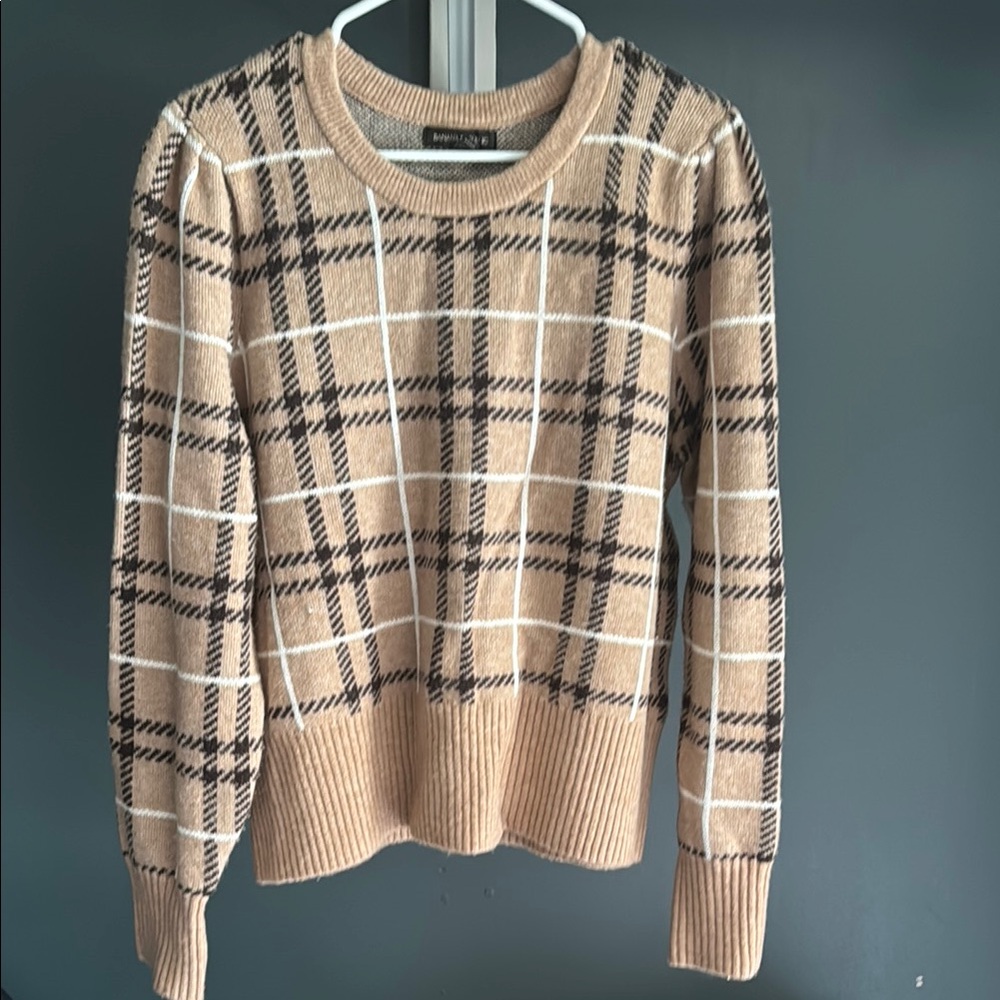 Banana Republic Tan and Black Plaid Sweater